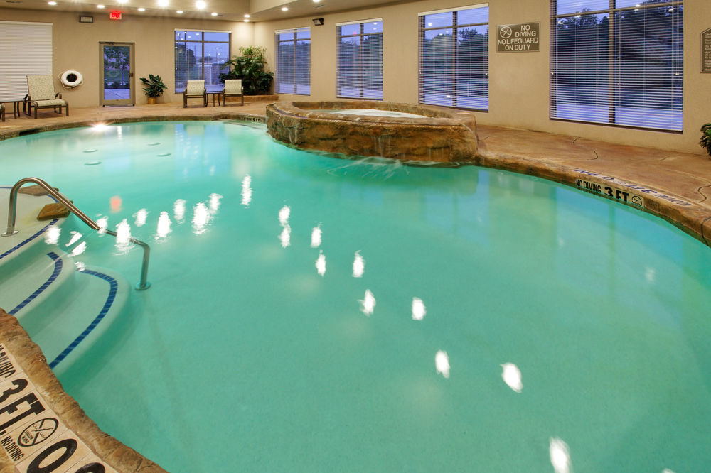 Holiday Inn Express & Suites - Dodge City By Ihg Dış mekan fotoğraf